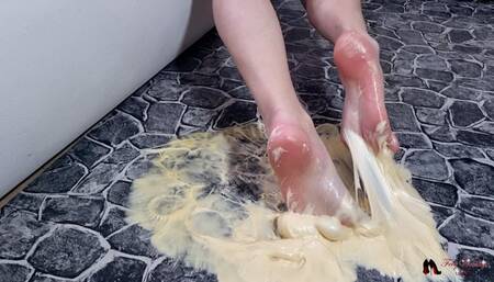 Footjob melting a dildo and getting Maria stuck