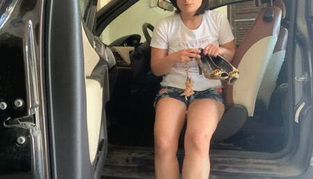 Pedal pumping with Gucci shoes
