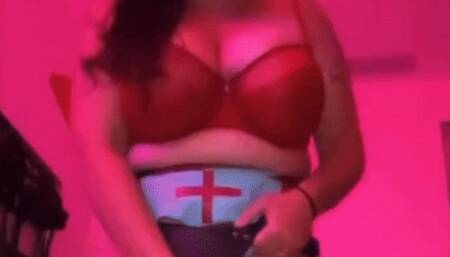 Mistress Xena’s 16 incher