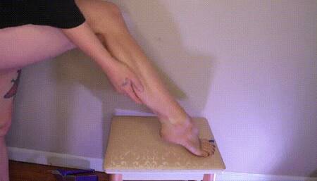 Worship my Muscular Calves and Pay Them on my BIRTHDAY WMV