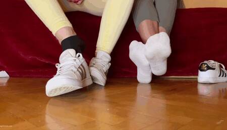 STINKY HOLEY SOCKS DESTROYING KIRA AND NICKY - MP4 HD