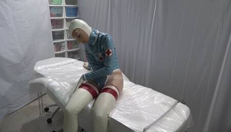 Latex Danielle - The patient is examining the doctor and the doctor is playing with herself