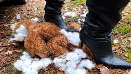 Destroying Teddy - He Lost His Fluff WMV