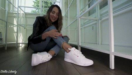 Reebok Slave - 4k mp4