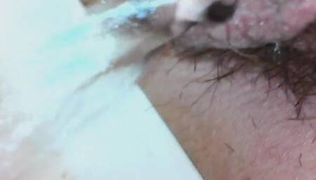 Pee in extreme close up