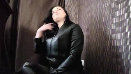 Stuck in the elevator with a smoker~ Chapter 2