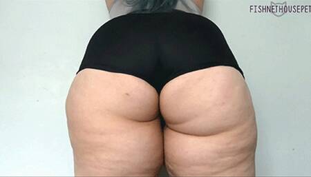 BBW Ass In Spandex Shorts