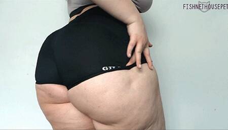 BBW Ass In Spandex Shorts (WMV)