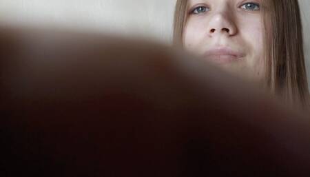 Squeezing with my hands (POV) mp4