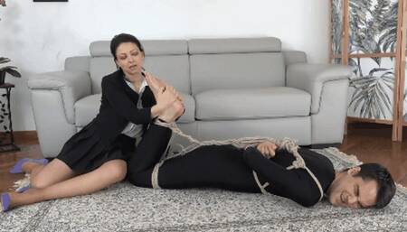 Il ladro fregato - the stolen thief ( BONDAGE MALE )