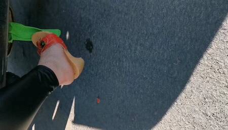 Huge balloons vs powerful engine