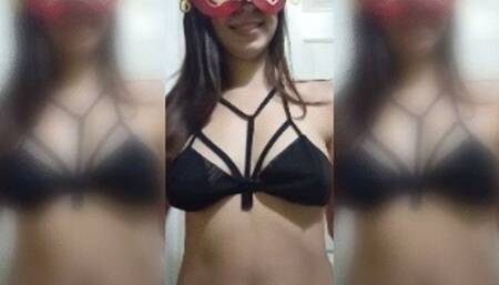 Sexy latina tickles her own belly (Mobile)