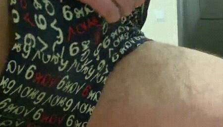 Short Ignoring Handjob In Front Of Your Face!