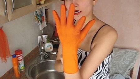 MEDICAL MASK, RUBBER THE GLOVE-CLEANING ON KITCHEN