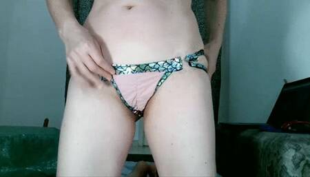 Wetting latex panties spreading lips pussy