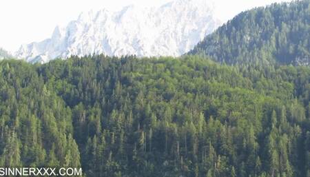 KIKI MINAJ AND CHERRY KISS SHARE DICK IN THE MOUNTAINS