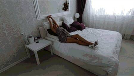 Lorys broken ankle makes her horny Jc