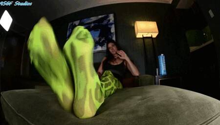 BB pantyhose soles Part 4 - MP4