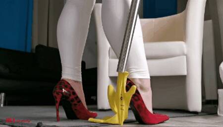 Mila ruining Marty's sleepover party