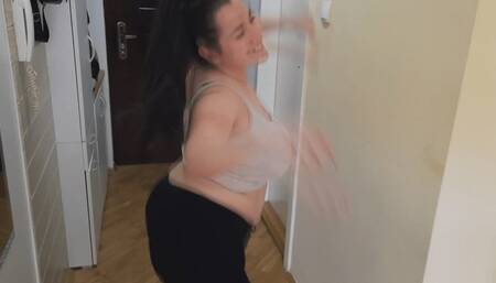 Playful Dolina wmv