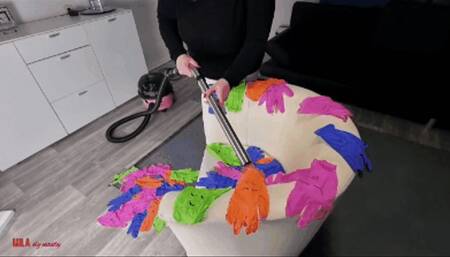 Mila - vacuuming latex gloves