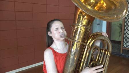 Luci Tries Out the Tuba (MP4 - 1080p)