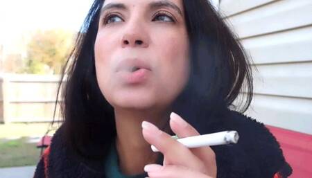 Smoking Giantess