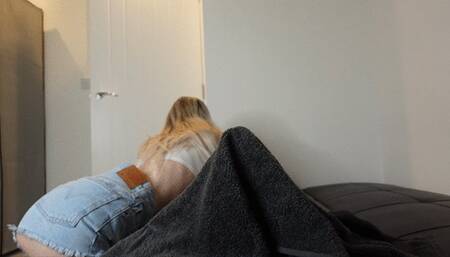 Shy Masseuse turns into crazy Cum Slut