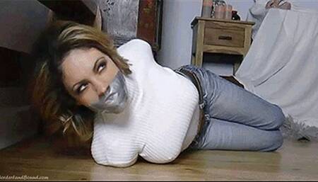 Latina & Alba in: Snooping Beauties in Danger & the Secrets of Crooked Way Manor! (HD)