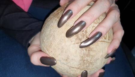 Coconut in my nails