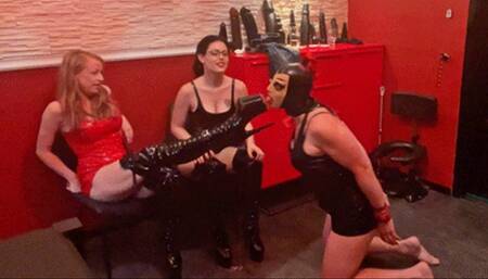 Slave is made a sissy
