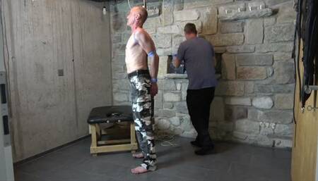 Hogtie for super flexible rigger Mario FullClip MP4