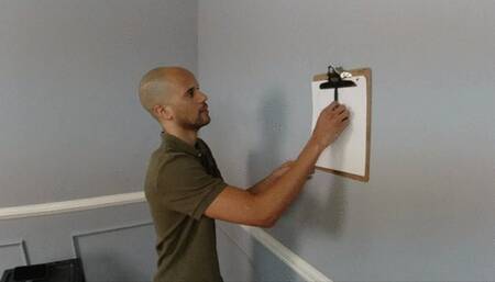 Lora Gets an Oil Massage