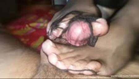 2hotfeet4you - Used eleganti nylons footjob