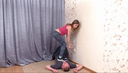 Slim hottie combines yoga and some kinky domination, vf1884x 1080p