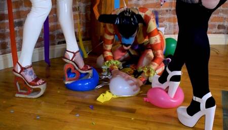 Circus Puppy Play WMV