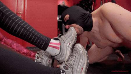 MISTRESS VICTORIA - OUR SMELLY SNEAKERS, SOCKS AND ARMPITS STINK!