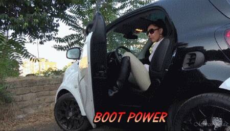 MISTRESS GAIA - BOOT POWER - mobile version