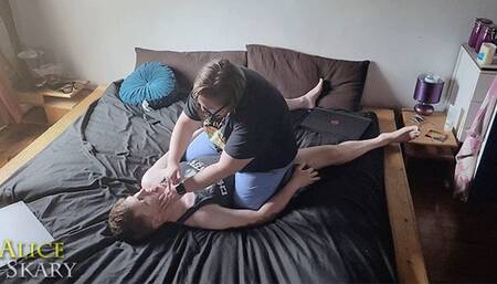 Fingering My Sub's Nose - sd wmv