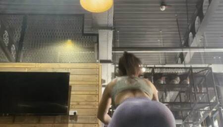 Goon Over My Flexing Ass!