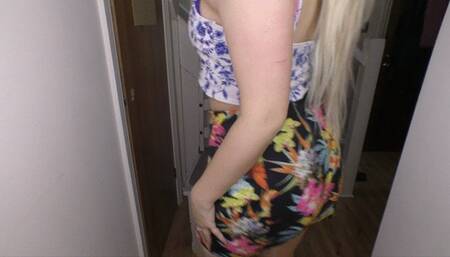 Sexy Classic Strip Tease From British Babe  Dolly