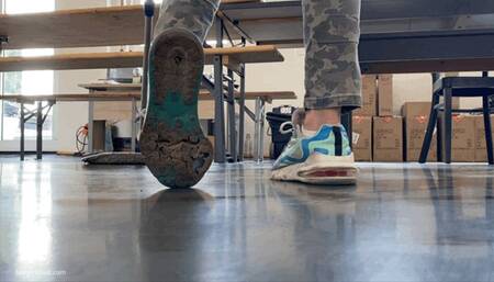 GIRL CLEANING IN WORN OUT SHOES WRECKED SNEAKERS WITH HOLES - MOV Mobile Version