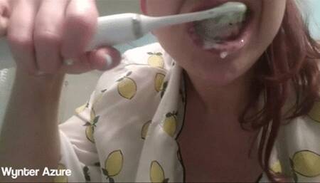 Foamy Electric Toothbrushing and Whitening Strips (ID #1843 HD 1080rez)