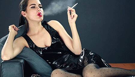 Noemi intensive smoking 2