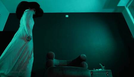 Lady Dimitrescu giantess and Vore