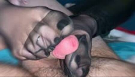 2hotfeet4you - Dominant fully fashioned nylons