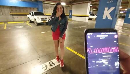 I want to Squirt at the Mall Parking Lot