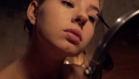 Hot girl does her make up after a shower and sucks my dick