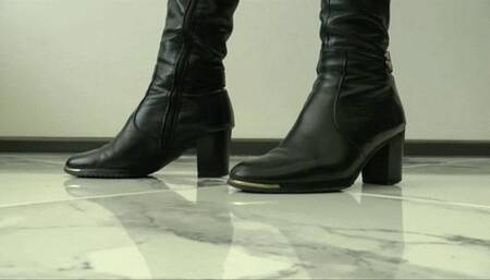 Clip toe tapping MP4 HD 720p