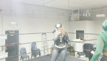 She Hulk Piledrives Catwoman